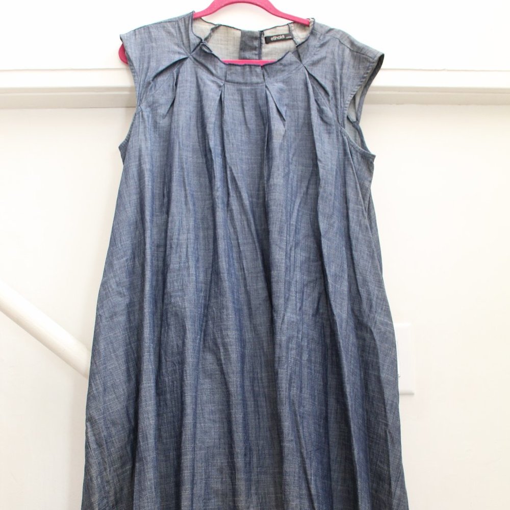 Eshakti Pleat neck cotton chambray shift